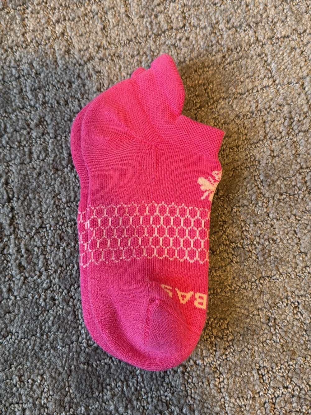 Bombas Hot Pink No-Show Sock with Light Pink Pattern